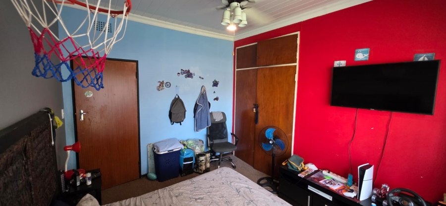 3 Bedroom Property for Sale in Declercqville North West